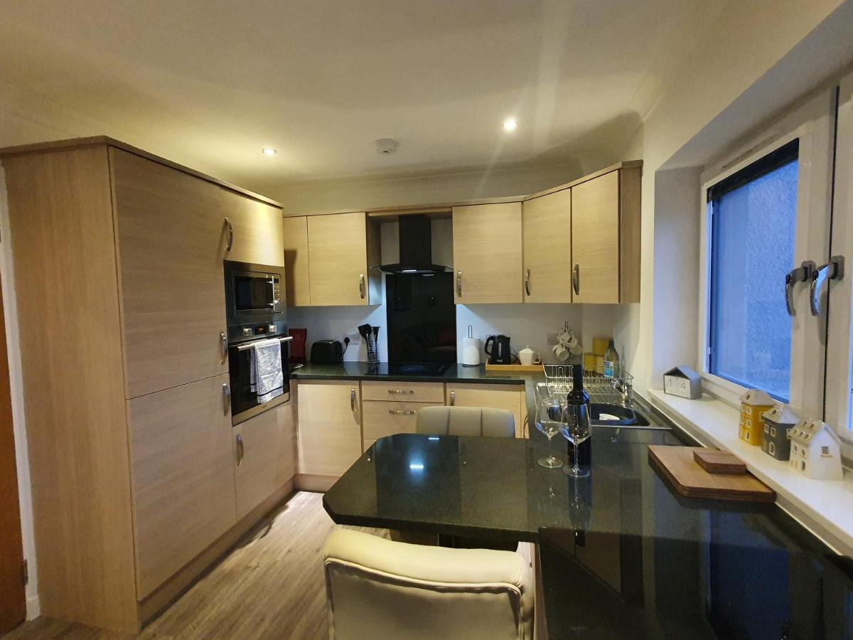 22 Waters Edge Banff Apartman Kültér fotó